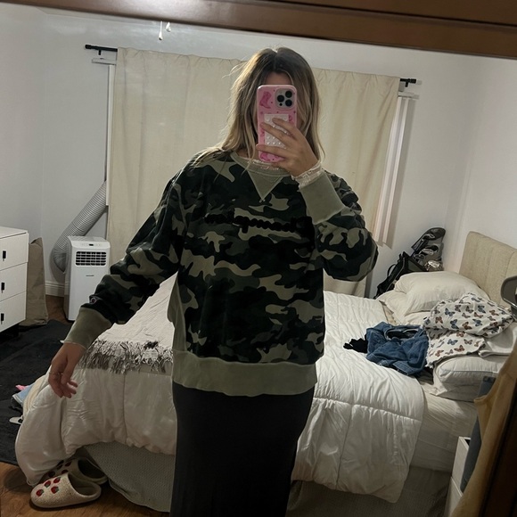 CAMO CHAMPION sweatshirt - Picture 5 of 11